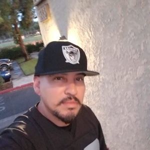 Meet your Posher, Sal